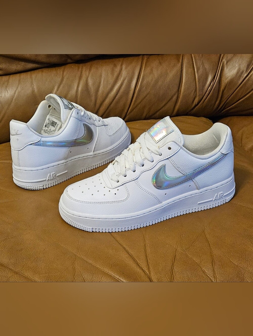 Women's Nike Air Force 1 Low White Iridescent Swoosh Size 7.5
